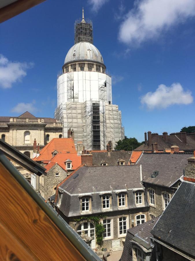 La Mansarde - Au Coeur De La Vieille Ville Boulogne-sur-Mer Luaran gambar